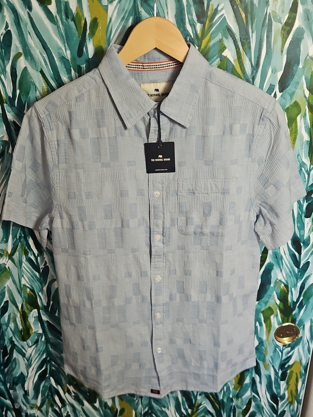 The Normal Brand Men’s Pale Blue Short Sleeve Button-Down Shirt - Size S - NWT